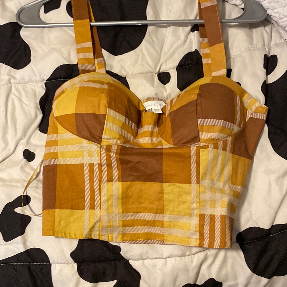 Crop top